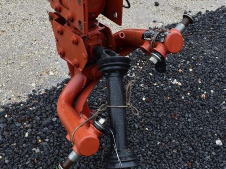 new-holland-h7450-image-3