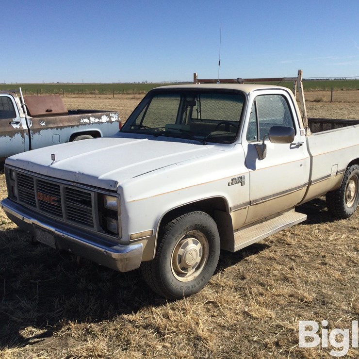 1985 GMC SIERRA 2500