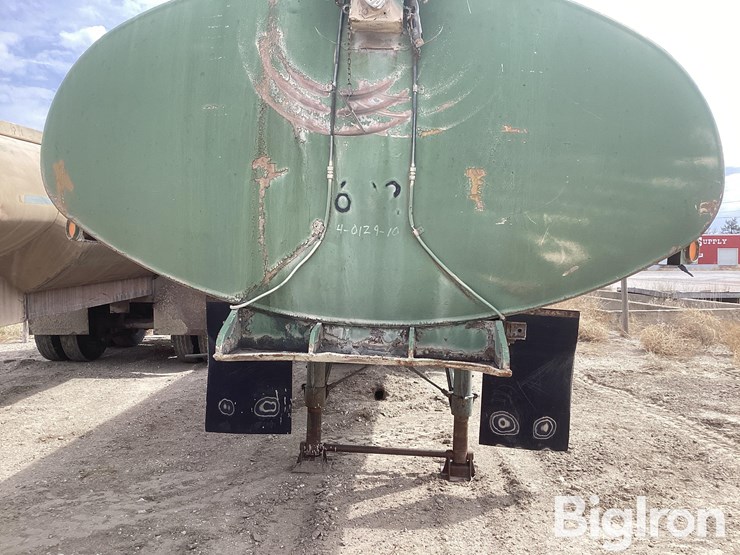 1968-fruehauf-trailer-image-10