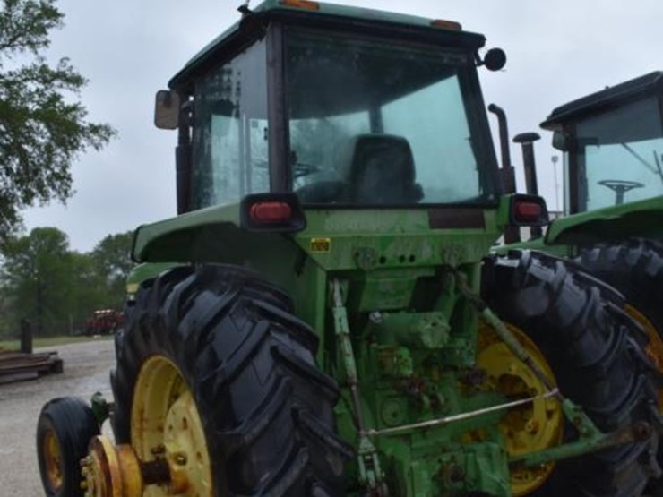 john-deere-4630-image-10