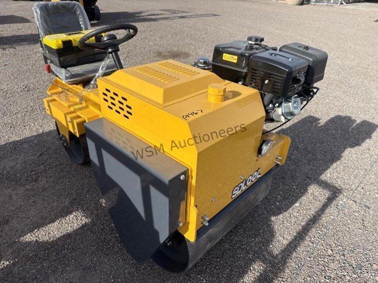 2026-sdl-850-vibratory-roller-image-1