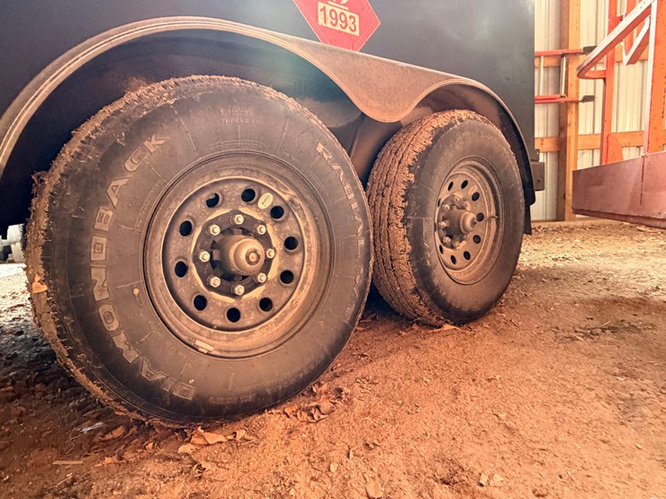 2023-boss-fuel-trailer-image-11