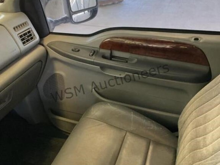 2003-ford-f350-image-19