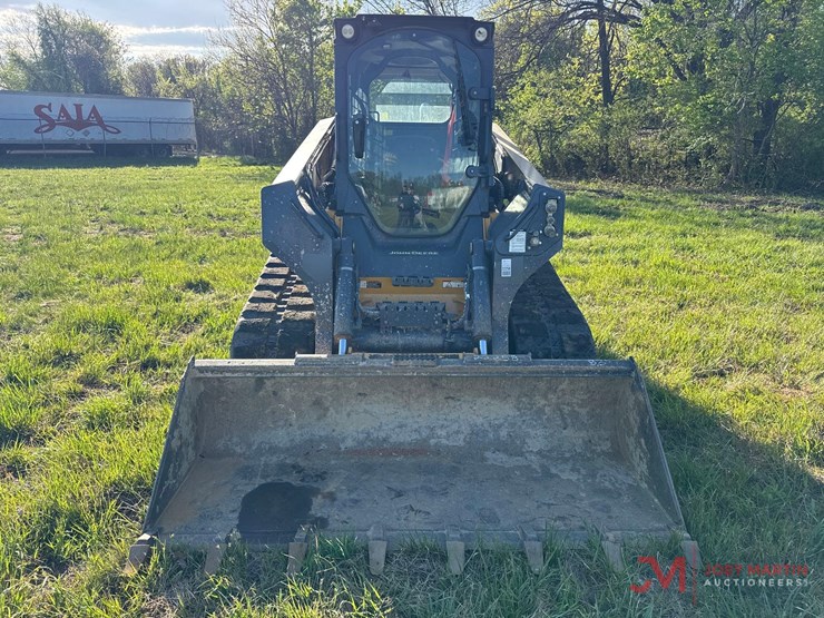 2023-deere-333g-image-7