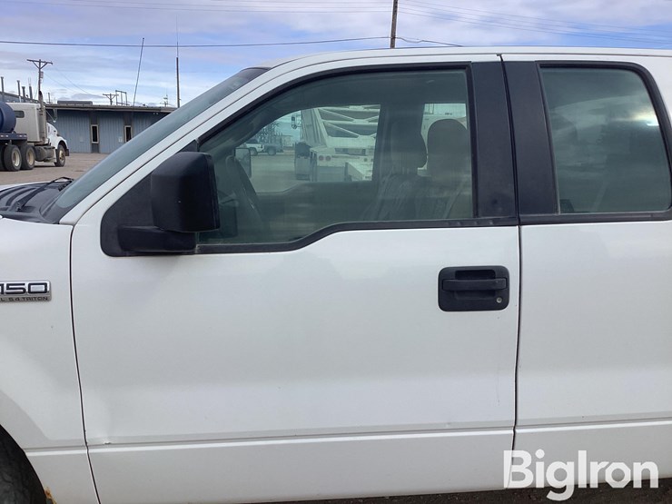 2005-ford-f150-xl-image-13