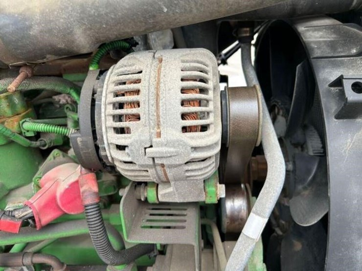 2016-john-deere-5085e-image-24