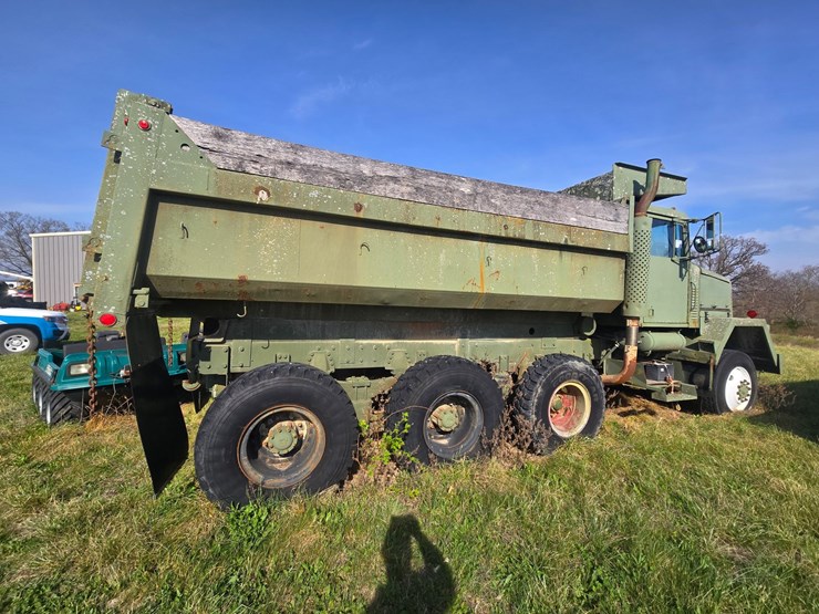 #23785-•-1979-am-general-dumptruck-(nonrunner)-image-5