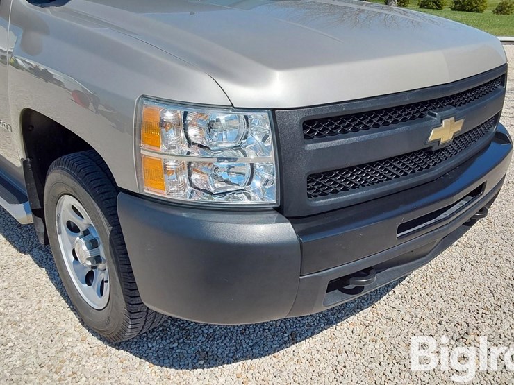 2009-chevrolet-silverado-1500-image-13