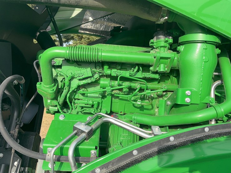 2023-john-deere-9rt-570-image-8