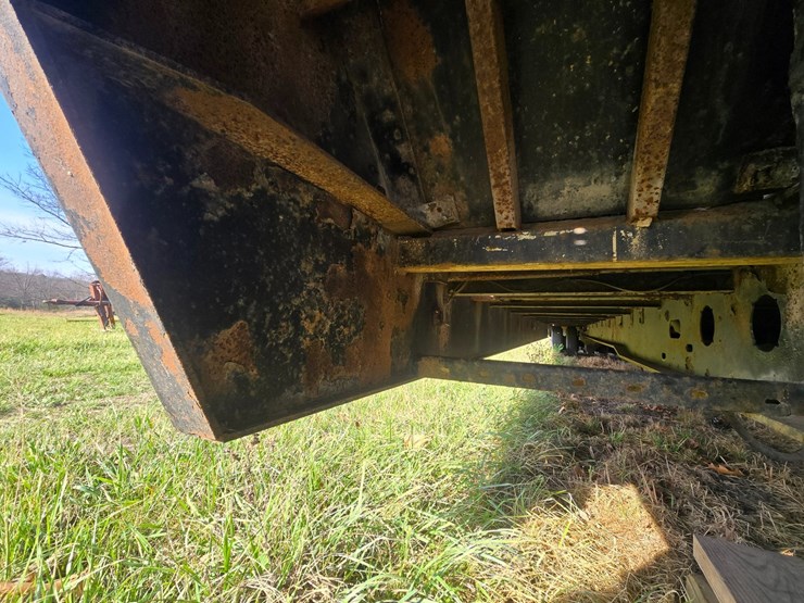 #23784-•-1994-landoll-48'-flatbed-trailer-image-31