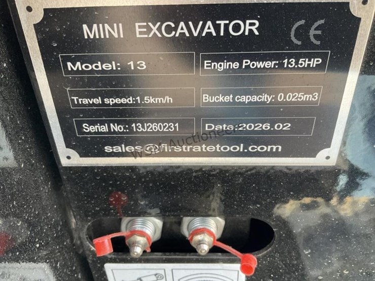 2026-miva-13-mini-excavator-image-11