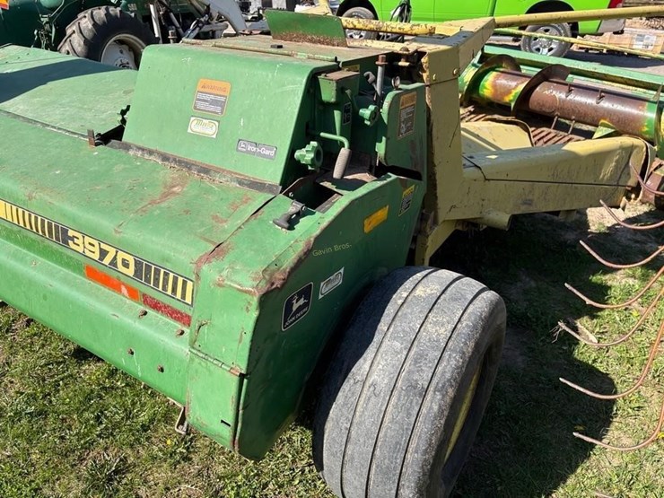 john-deere-3970-image-10