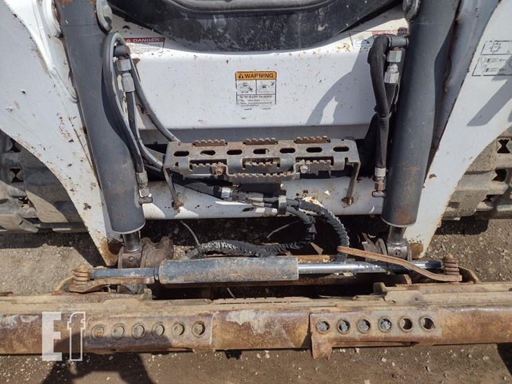 2017-bobcat-t595-image-22