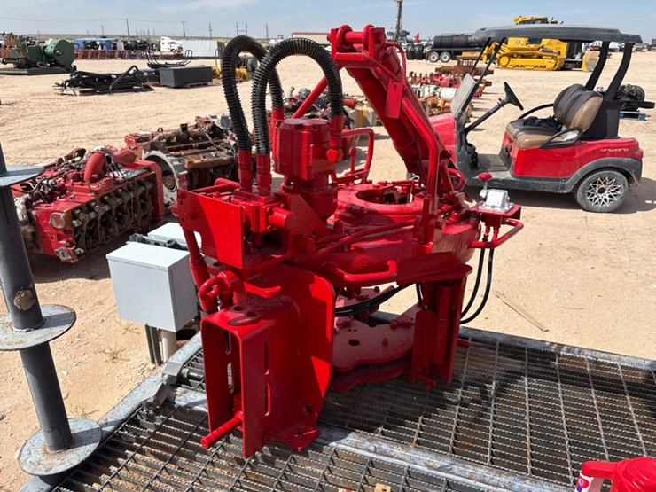 westco-4500-hydraulic-tubing-tong-image-2