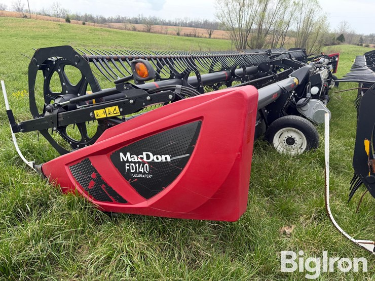 2018-mac-don-fd140-image-6