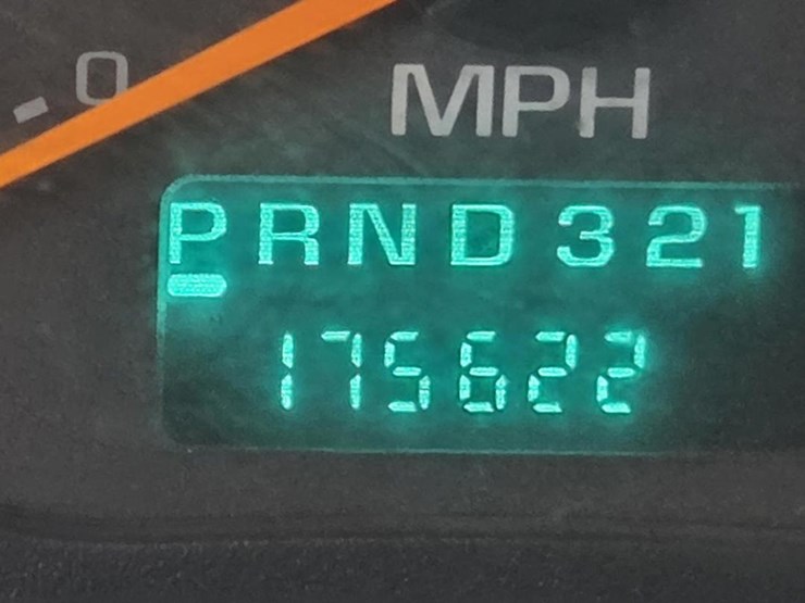 2005-massey-ferguson-8-image-51