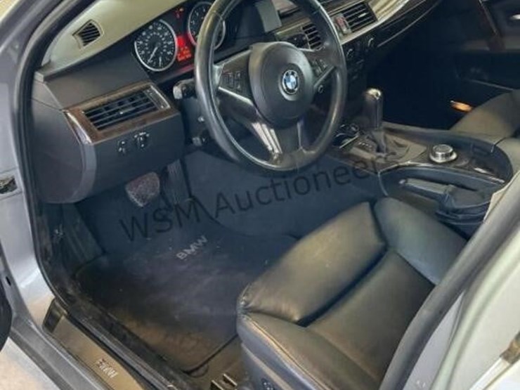 2007-bmw-525i-sdn-image-21