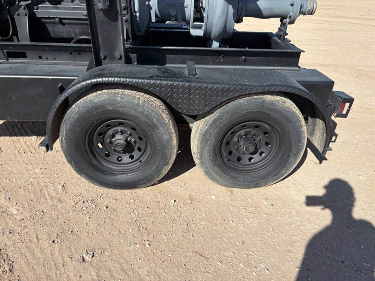 john-deere-6-image-1