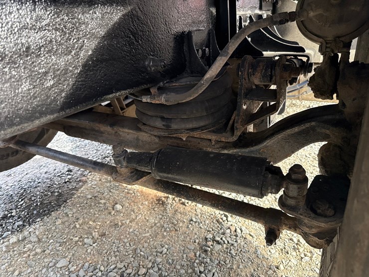 1999-caterpillar-c12-image-38