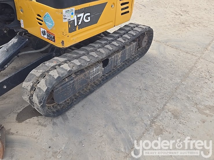 2022-deere-17g-image-10