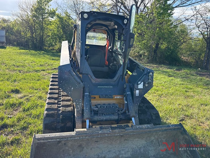 2023-deere-333g-image-18