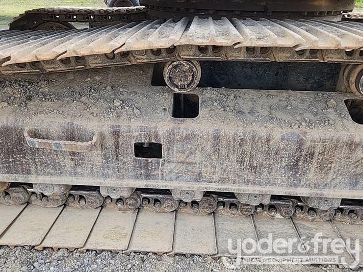 2005-caterpillar-330-image-15