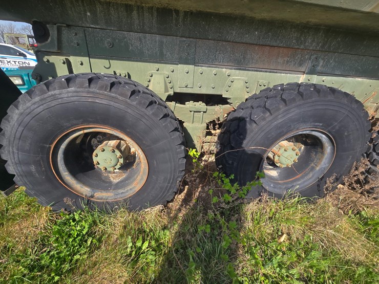 #23785-•-1979-am-general-dumptruck-(nonrunner)-image-67