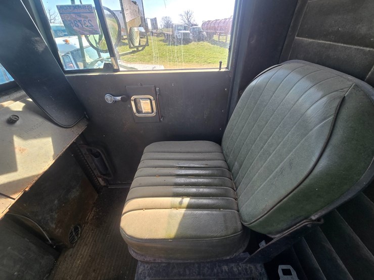 #23785-•-1979-am-general-dumptruck-(nonrunner)-image-38