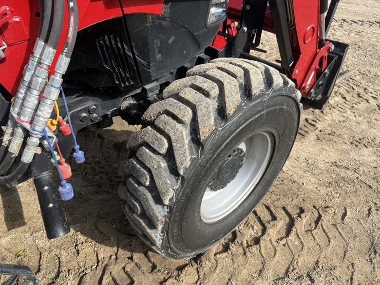 case-ih-farmall-75c-image-14