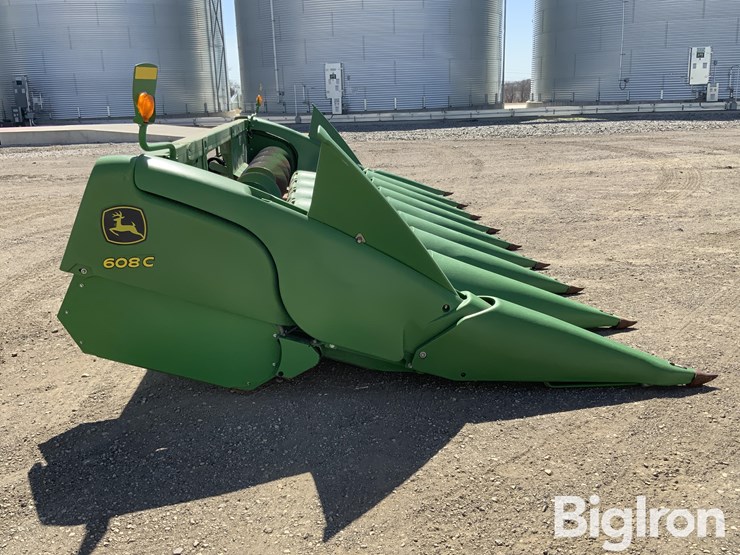 2013-john-deere-608c-image-4
