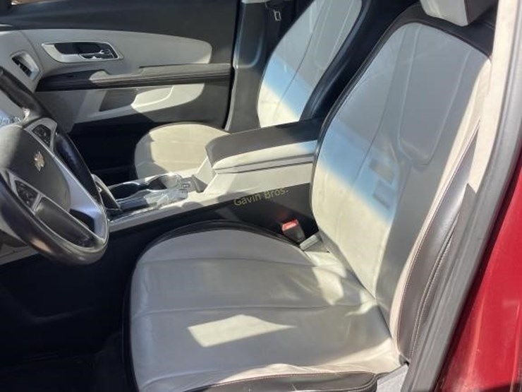 2010-chevrolet-equinox-image-11