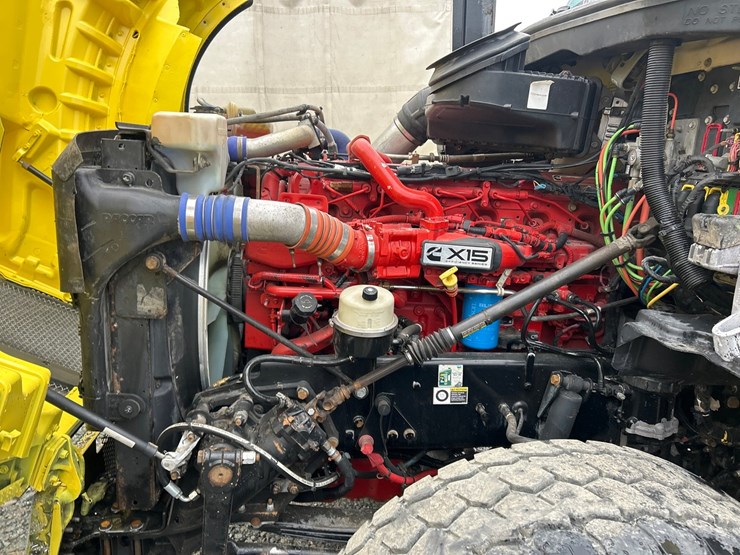 2019-kenworth-t880-image-50