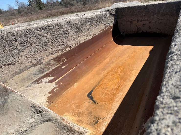 1995-mack-cl713-image-50