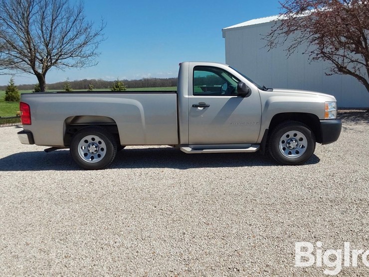 2009-chevrolet-silverado-1500-image-4