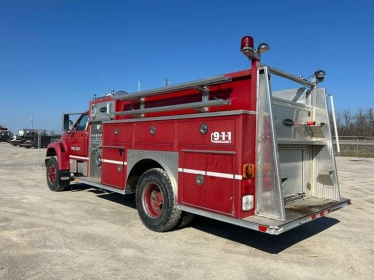 1996-ford-f700-image-5