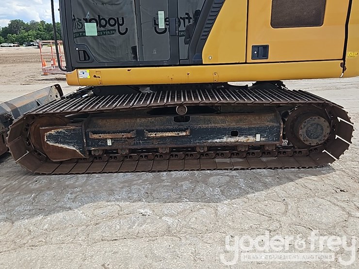 2021-caterpillar-313-image-26