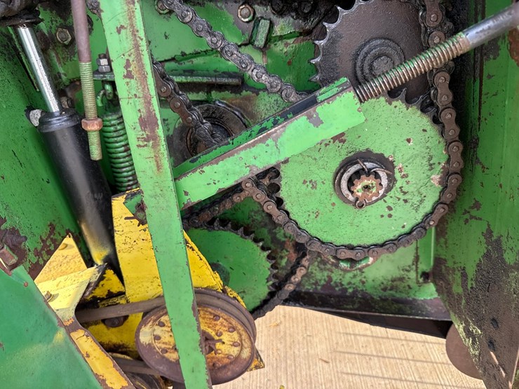 john-deere-510-image-24