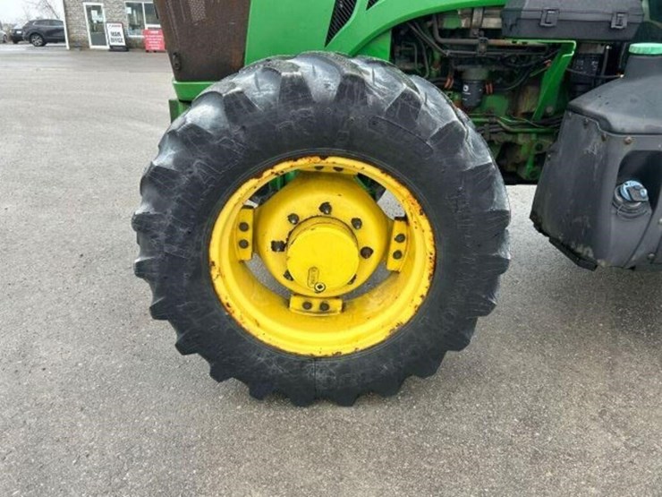 2016-john-deere-5085e-image-64