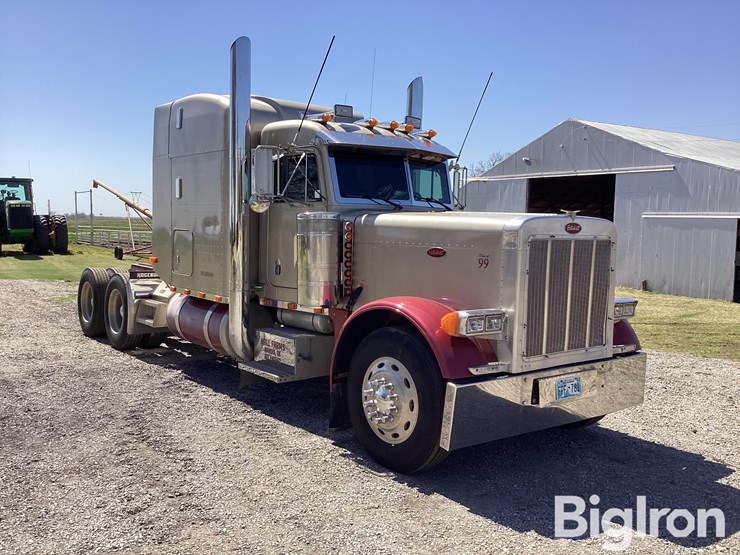 1999-peterbilt-379-image-3