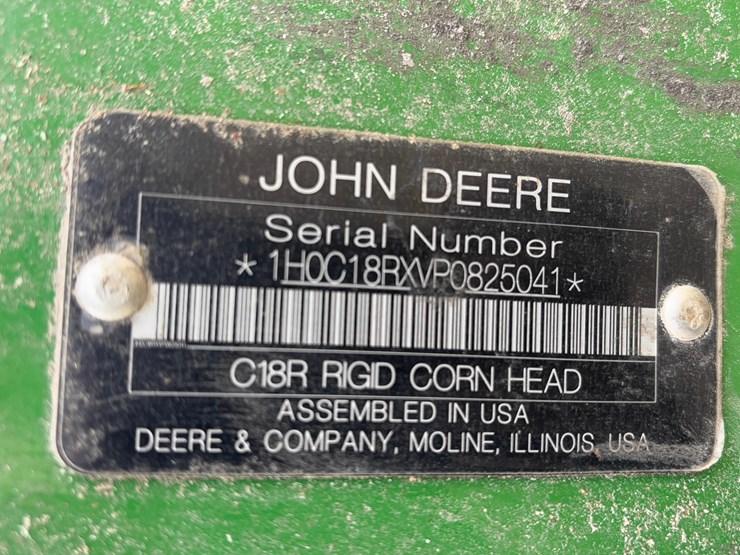 2023-john-deere-c18r-image-22