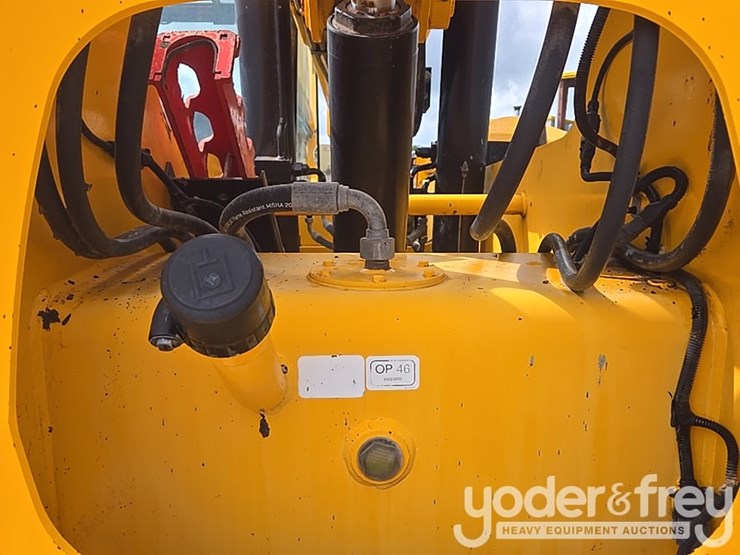 2017-jcb-510-56-image-41