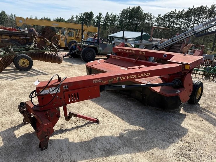 new-holland-415-image-2