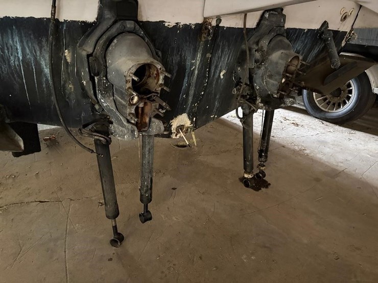 1988-arrow-2000-image-5