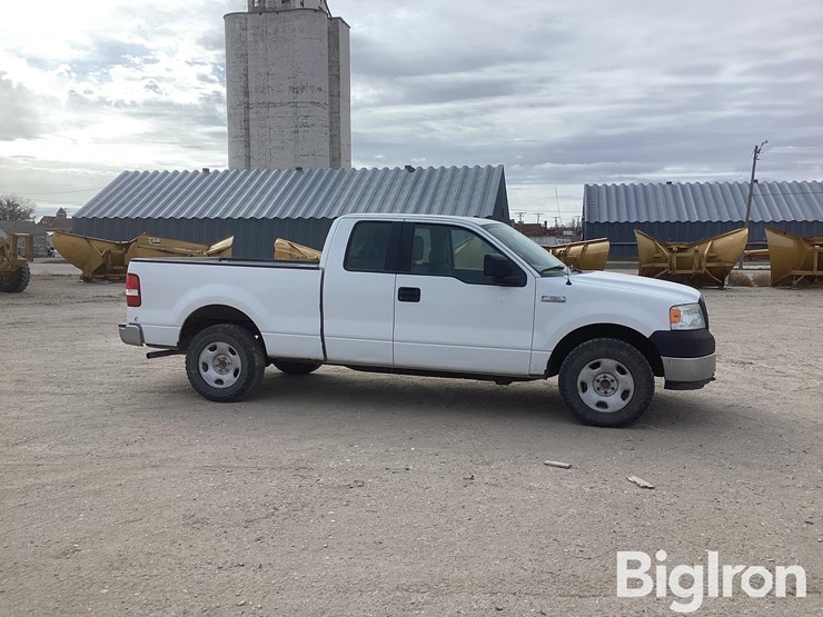 2005-ford-f150-xl-image-4