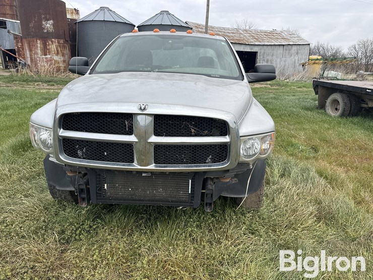 2003-dodge-ram-3500-image-2