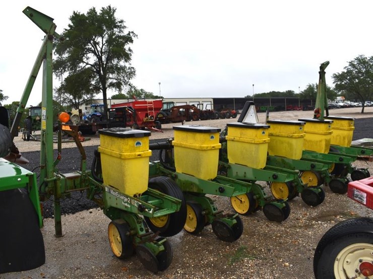 john-deere-2-image-3