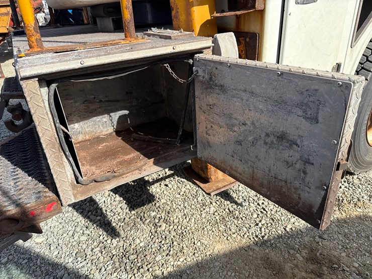 international-4400-sba-image-41