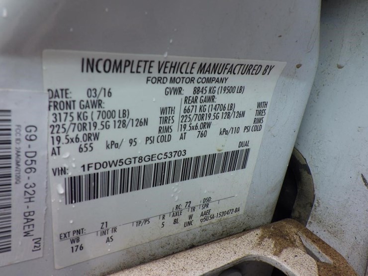 2016-ford-f550-image-18