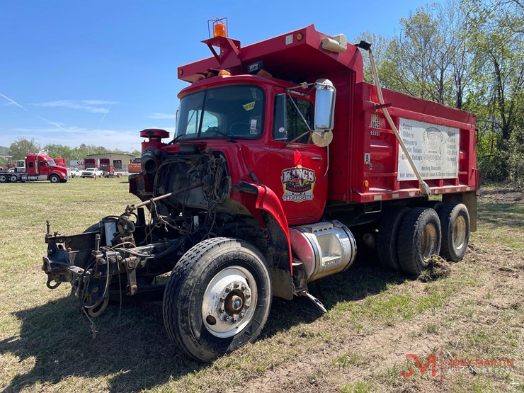 1992-mack-rb690s-image-4