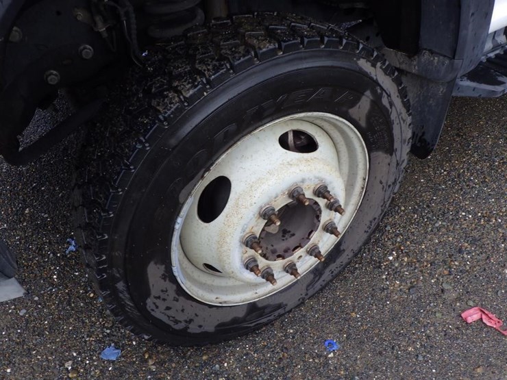 2017-ford-f550-image-12